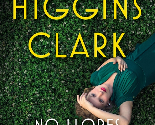 La biblioteca recomienda en Mayo… “No llores por un beso”, de Mary Higgins Clark