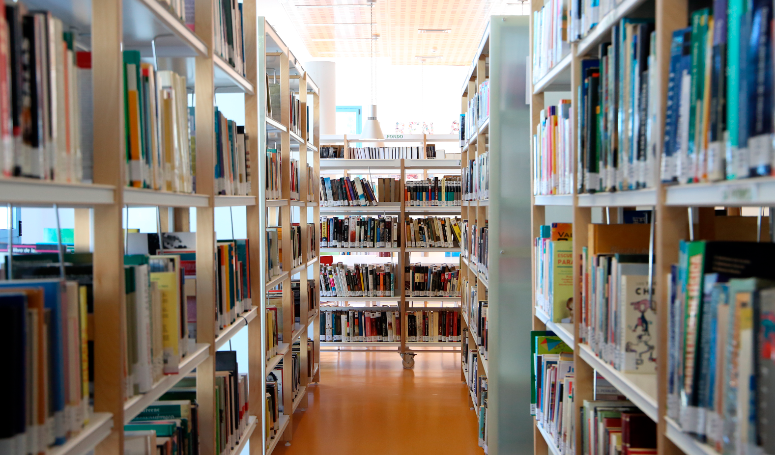 Sala General Biblioteca Pública Municipal de Alhaurín de la Torre 